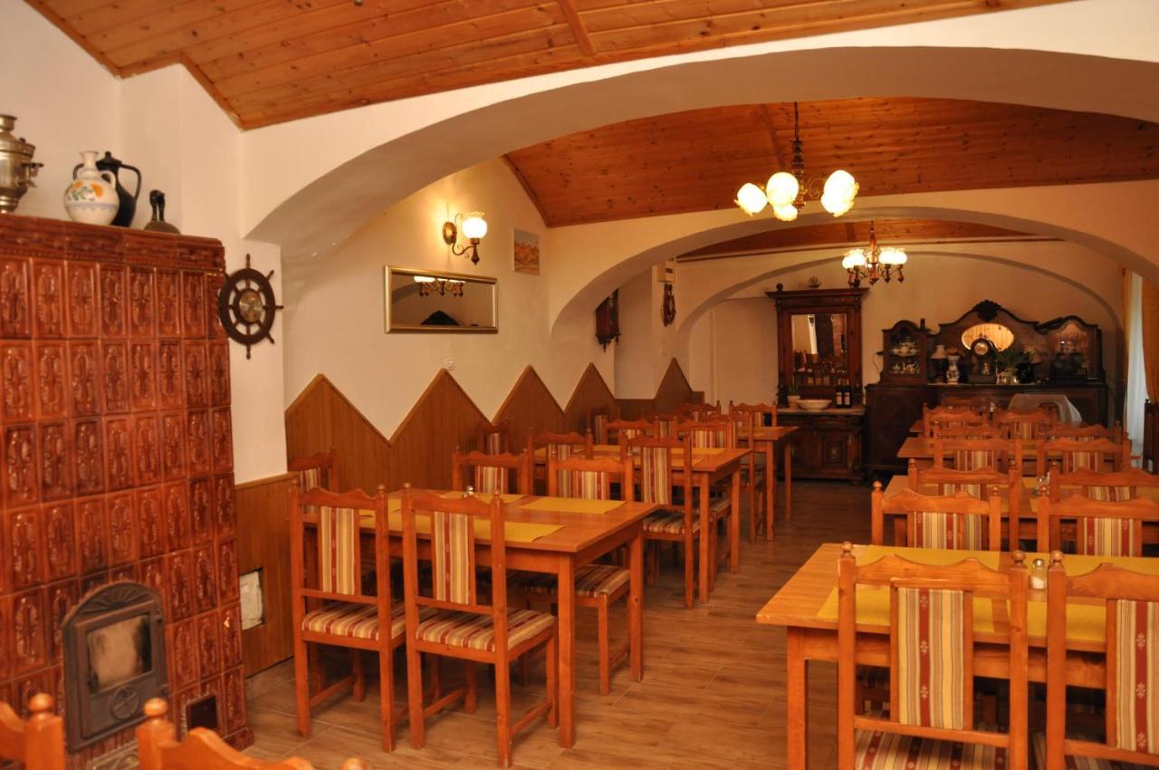 Gloriett Panzió Fertőboz Exterior foto