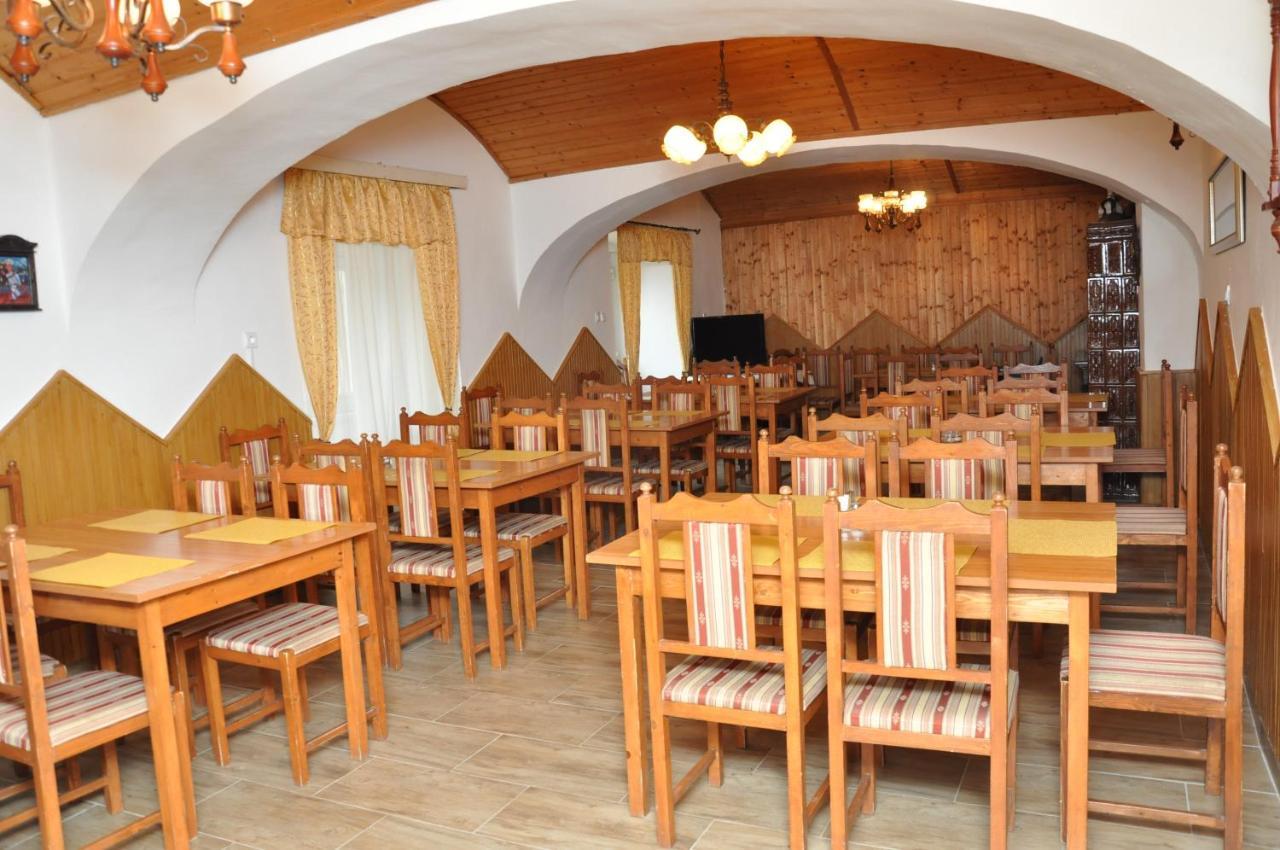 Gloriett Panzió Fertőboz Exterior foto