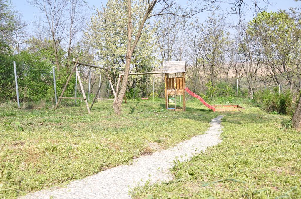 Gloriett Panzió Fertőboz Exterior foto